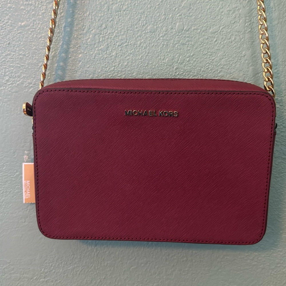 Michael Kors Jet set leather crossbody bag